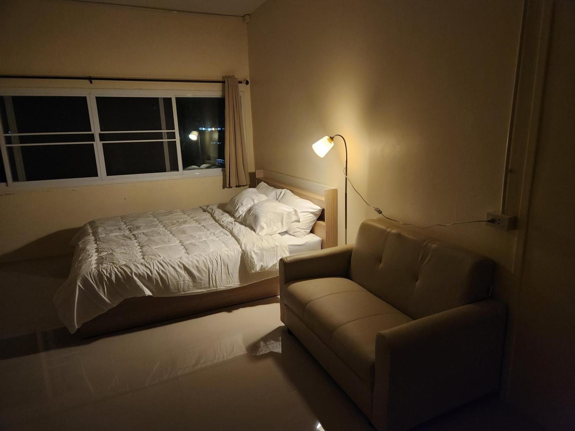 Skypearl Guesthouse & Pub Ko Tao Buitenkant foto