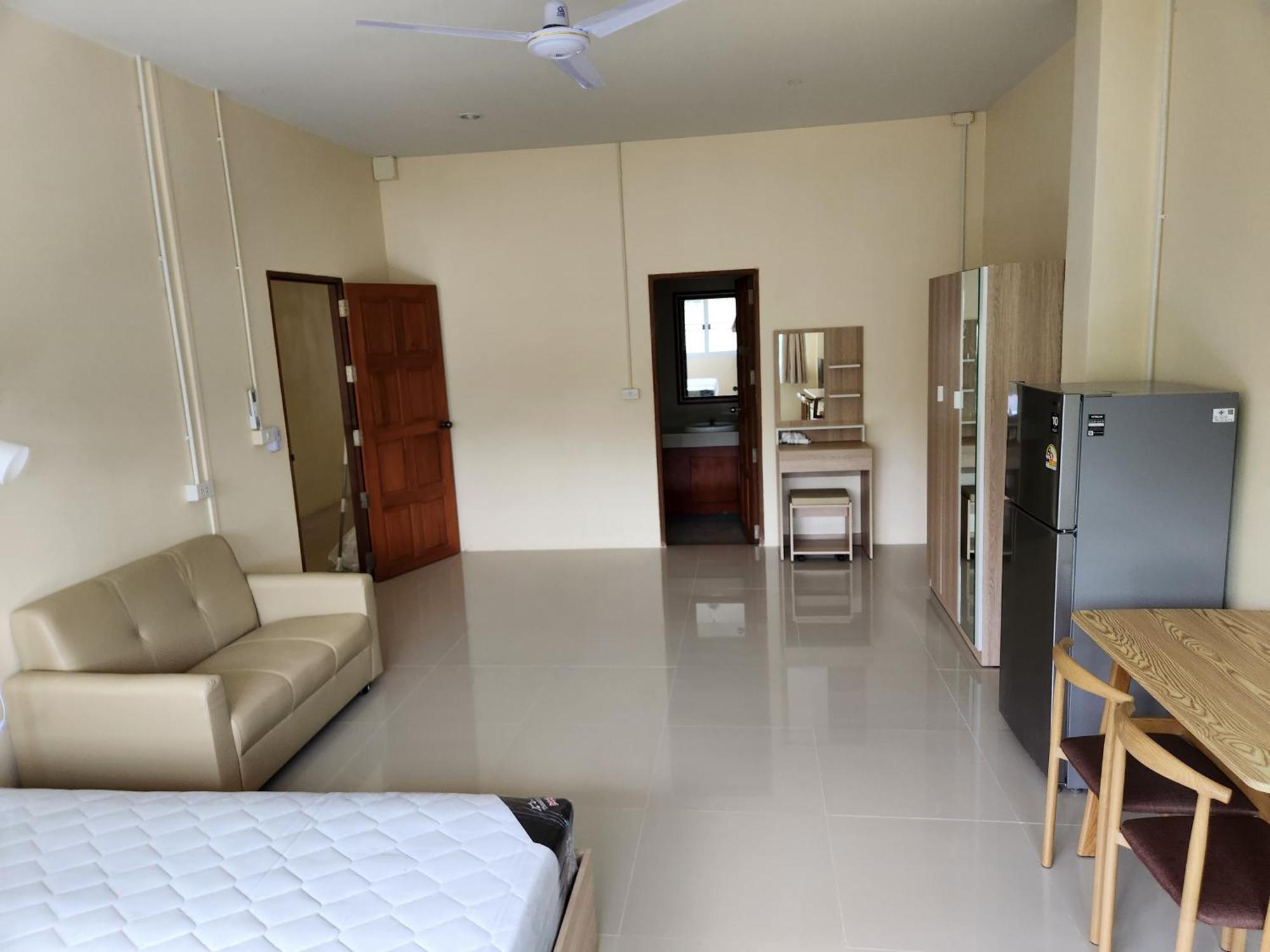 Skypearl Guesthouse & Pub Ko Tao Buitenkant foto